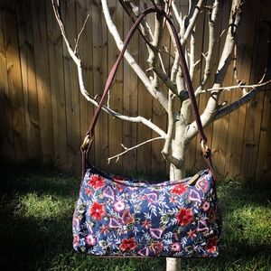 ❤️Gloria Vanderbilt Floral Suede Embroidered Purse